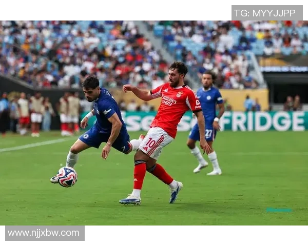 本菲卡狂胜切尔西6比2补时进球点燃全场激情瞬间集锦