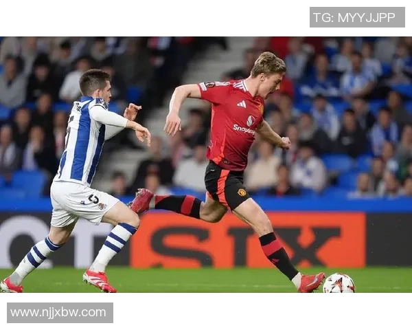 欧联杯焦点战曼联与利物浦互交白卷神奇扑救成比赛亮点