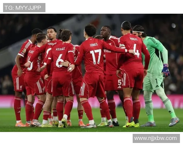 中超激战热刺与利物浦鏖战成平局乌龙球瞬间点燃全场激情