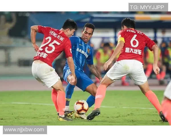 中超精彩对决莱比锡绝杀那不勒斯红牌事件引发全场热议