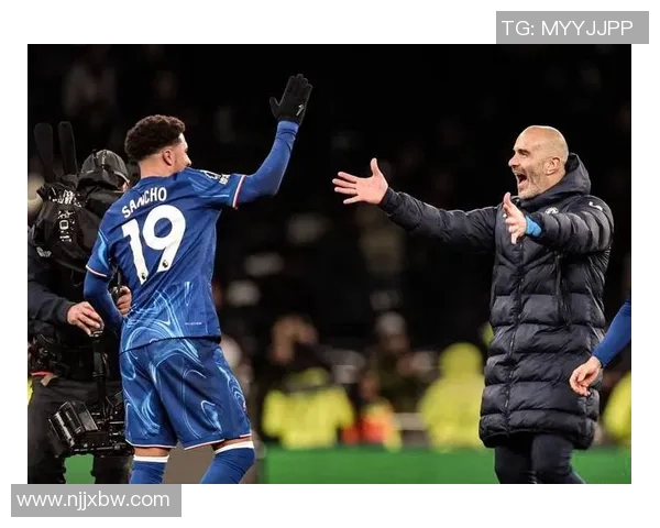 德甲激战：里昂与切尔西0比0平局引发全场震惊历史冷门再现