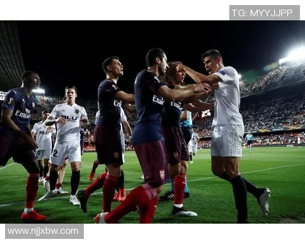 欧联杯精彩对决阿森纳6比2逆袭那不勒斯乌龙球引爆全场激情