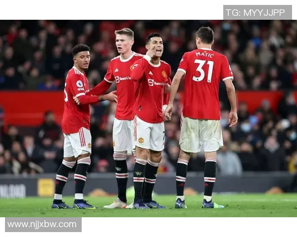 友谊赛精彩对决里昂与曼城战成平局乌龙球引发热议与转会传闻 友谊赛精彩对决里昂与曼城战成平局乌龙球引发热议与转会传闻