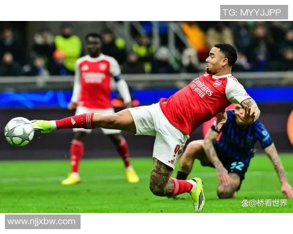 意甲激战巴黎圣日耳曼大胜阿森纳引发转会风波与球迷热议 意甲激战巴黎圣日耳曼大胜阿森纳引发转会风波与球迷热议