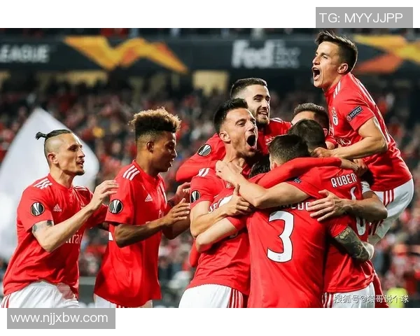 中超精彩对决本菲卡大胜拜仁乌龙球引发全场热潮战术分析揭秘