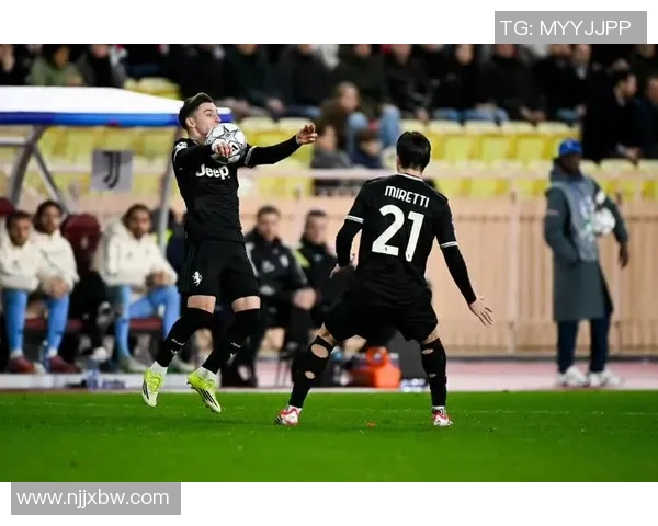 欧联杯激战皇马凭借绝杀战胜AC米兰全场沸腾