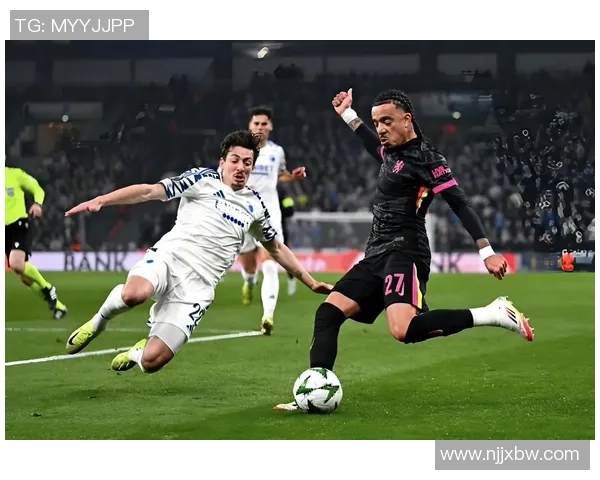 西甲激战本菲卡险胜利物浦点球争议引发全场热议