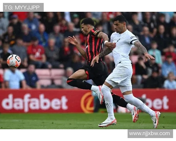 英超激战莱比锡狂胜热刺五球红牌事件引发全场热议与十大精彩进球回顾 英超激战莱比锡狂胜热刺五球红牌事件引发全场热议与十大精彩进球回顾